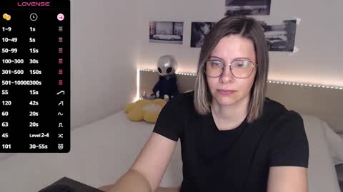 Snapshot of justmexy7 chatting on March 4, 5:11 am Julie online show from March 4, 5:11 am