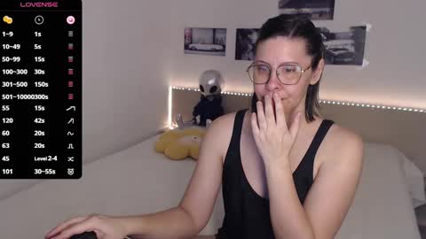 Snapshot of justmexy7 chatting on March 6, 5:03 am Julie online show from March 6, 5:03 am