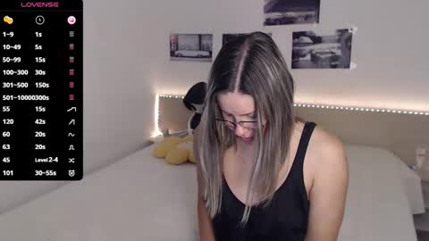 Snapshot of justmexy7 chatting on October 9, 4:10 am Julie online show from October 9, 4:10 am