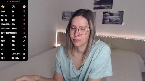 Snapshot of justmexy7 chatting on November 11, 4:56 am Julie online show from November 11, 4:56 am