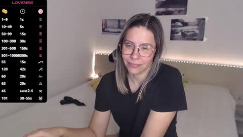 Snapshot of justmexy7 chatting on November 15, 5:16 am Julie online show from November 15, 5:16 am