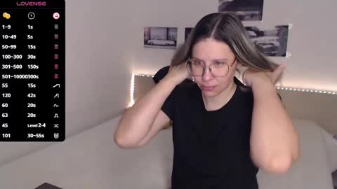 Snapshot of justmexy7 chatting on November 21, 5:06 am Julie online show from November 21, 5:06 am