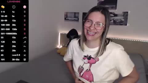 Snapshot of justmexy7 chatting on November 22, 5:12 pm Julie online show from November 22, 5:12 pm