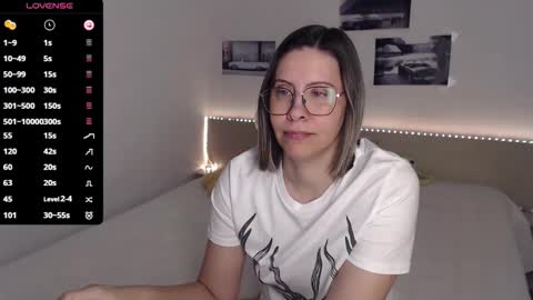 Snapshot of justmexy7 chatting on January 9, 4:48 am Julie online show from January 9, 4:48 am