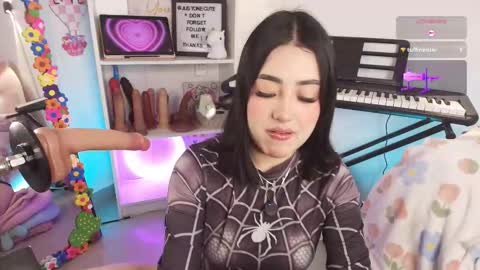 Emy online show from March 20, 12:15 am