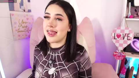 Emy online show from May 19, 2:07 am