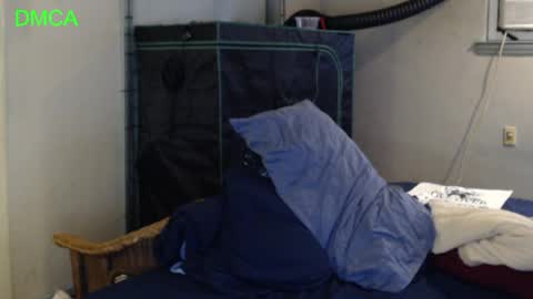 Snapshot of justonetime1 chatting on April 2, 5:32 pm Justonetime1 online show from April 2, 5:32 pm