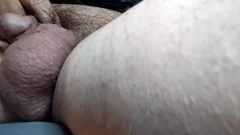 Snapshot of justrayin chatting on October 31, 9:43 am justrayin online show from October 31, 9:43 am