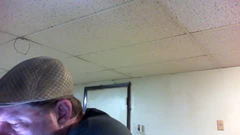 Snapshot of justsetfree chatting on January 24, 5:42 am justsetfree online show from January 24, 5:42 am