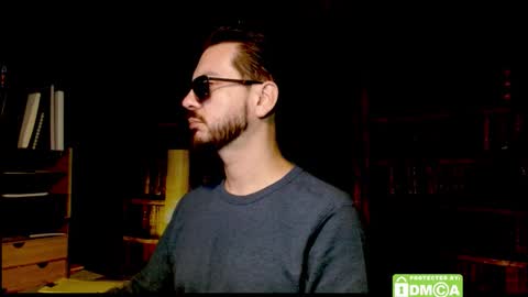 M. Dean online show from December 19, 1:01 am