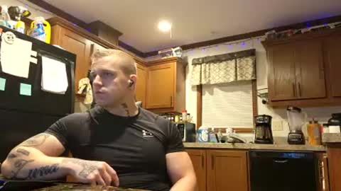 justus0624 online show from July 18, 4:38 am
