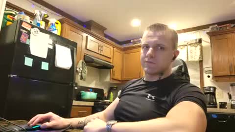 justus0624 online show from August 6, 2:02 am