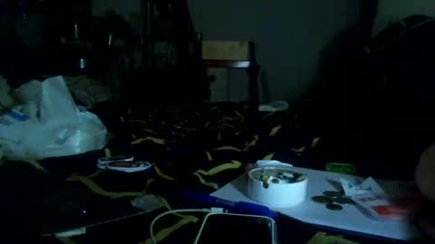 justwannanuttw online show from April 8, 7:25 pm