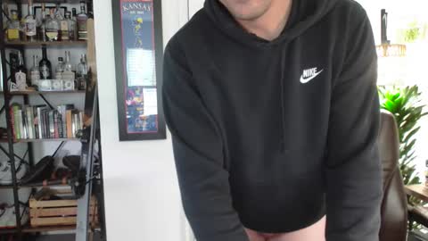 justwondering9 online show from April 5, 3:53 pm