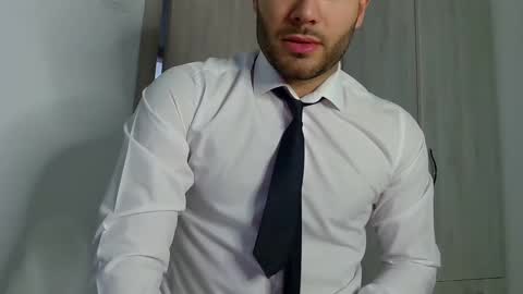 Snapshot of justynxxx1 chatting on February 20, 5:55 am Justin online show from February 20, 5:55 am