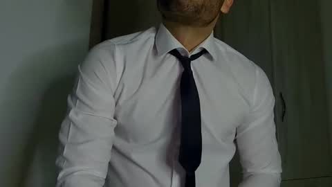 Snapshot of justynxxx1 chatting on December 5, 6:33 am Justin online show from December 5, 6:33 am