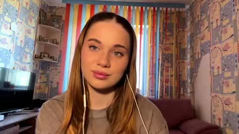 Melissa online show from May 6, 6:08 am
