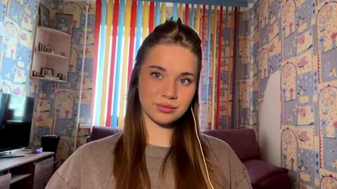 Melissa online show from May 19, 6:09 am