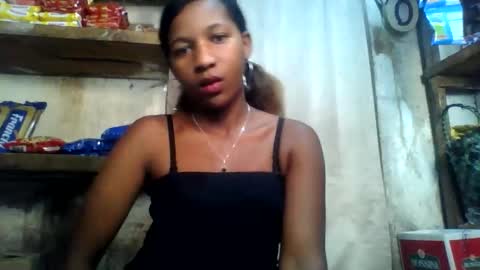 juvanie98 online show from March 14, 10:10 am