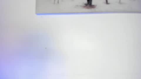 ees 3 online show from February 14, 10:36 pm