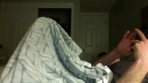 Snapshot of jwill10000 chatting on February 25, 11:36 pm J and Sugar snap pea online show from February 25, 11:36 pm