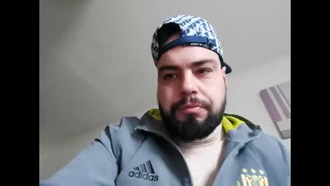 jym1987 online show from December 13, 11:02 am