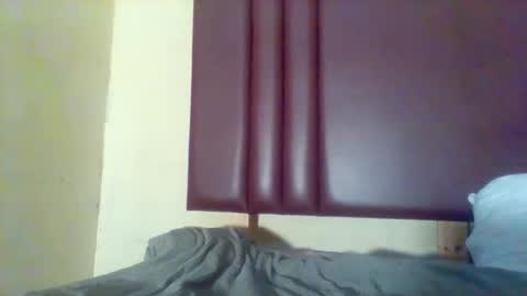 Snapshot of jyog chatting on April 11, 1:37 pm jyog online show from April 11, 1:37 pm