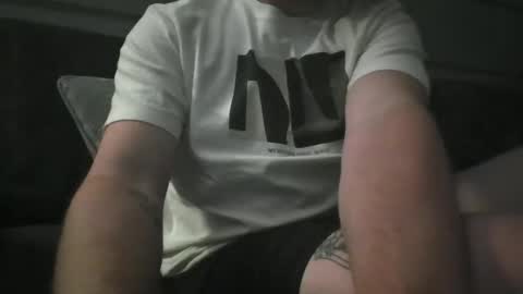 Snapshot of k00fler_08 chatting on May 7, 1:55 am koof online show from May 7, 1:55 am