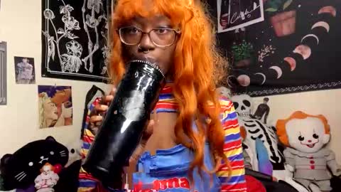 Aki Kim online show from October 30, 5:57 pm