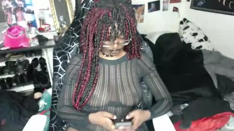 Aki Kim online show from January 8, 9:39 pm