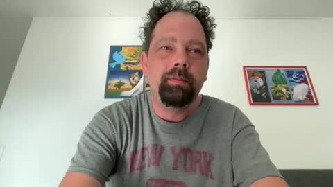 niceoregano online show from June 1, 6:37 am