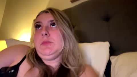 Snapshot of k_baabyyy chatting on February 22, 5:30 am Kay online show from February 22, 5:30 am