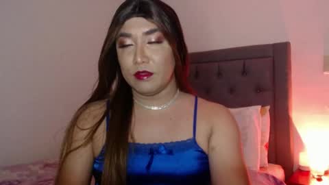 KIM  online show from March 23, 11:53 pm