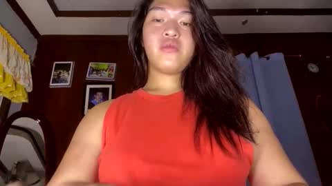 KYANA online show from November 30, 4:22 pm
