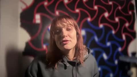 Snapshot of kaceelynn chatting on December 18, 4:53 am Kac online show from December 18, 4:53 am