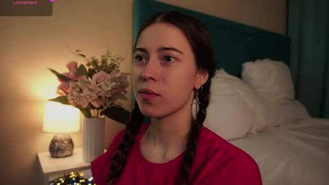 Agness online show from April 2, 2:47 pm