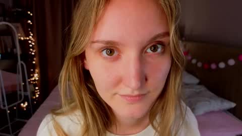 Kate online show from June 5, 6:57 pm