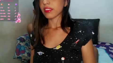 Snapshot of kade_01 chatting on February 27, 6:53 pm Kade Anne online show from February 27, 6:53 pm
