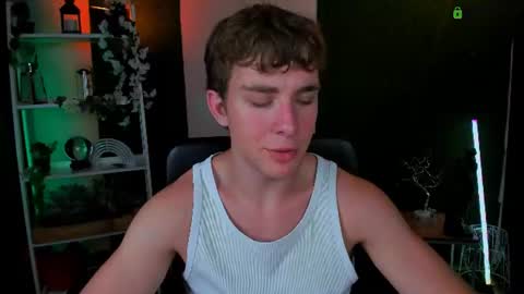 Snapshot of kael_rin chatting on June 21, 7:16 pm kael_rin online show from June 21, 7:16 pm