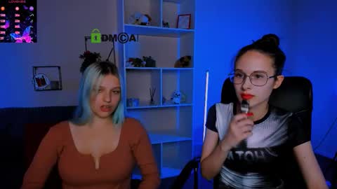 kaela_spell_ online show from October 13, 8:31 pm