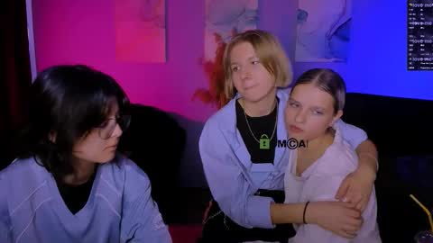 kaela_spell_ online show from December 13, 8:36 pm