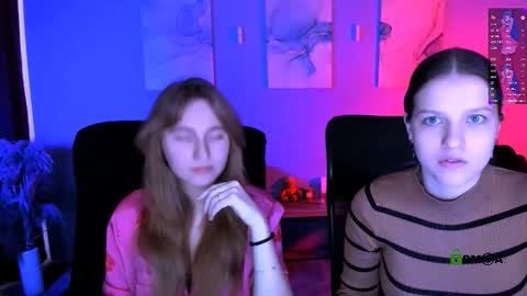 Snapshot of kaela_spell_ chatting on February 15, 8:49 pm kaela_spell_ online show from February 15, 8:49 pm