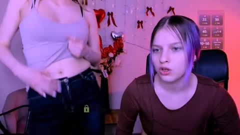 Snapshot of kaela_spell_ chatting on March 5, 10:11 am kaela_spell_ online show from March 5, 10:11 am