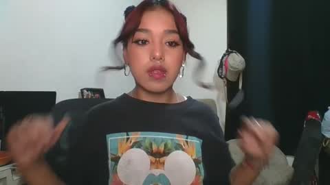 KAHELIINDEPENDENT MODEL online show from October 11, 9:57 pm