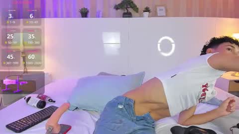 Kai online show from February 1, 8:51 pm