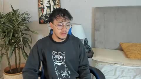 kai_storn online show from April 22, 11:01 am