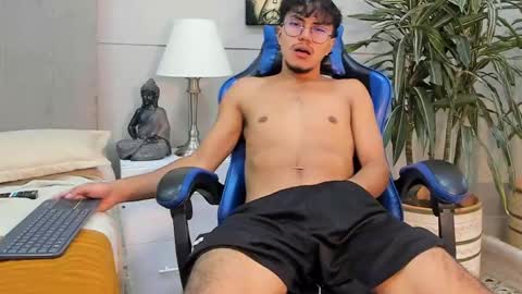 kai_storn online show from May 14, 11:06 am