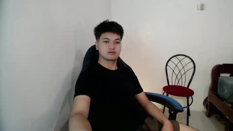 kai_zen025 online show from February 11, 2:27 am