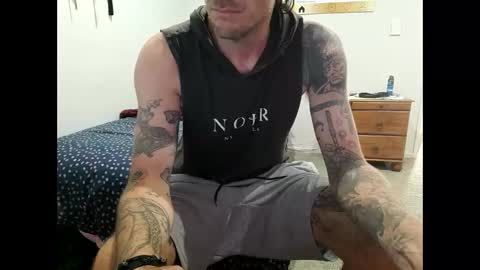 Snapshot of kaidenboss chatting on February 8, 5:40 am kaidenboss online show from February 8, 5:40 am