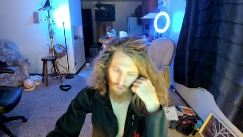 Kaiku77 online show from November 6, 7:31 am